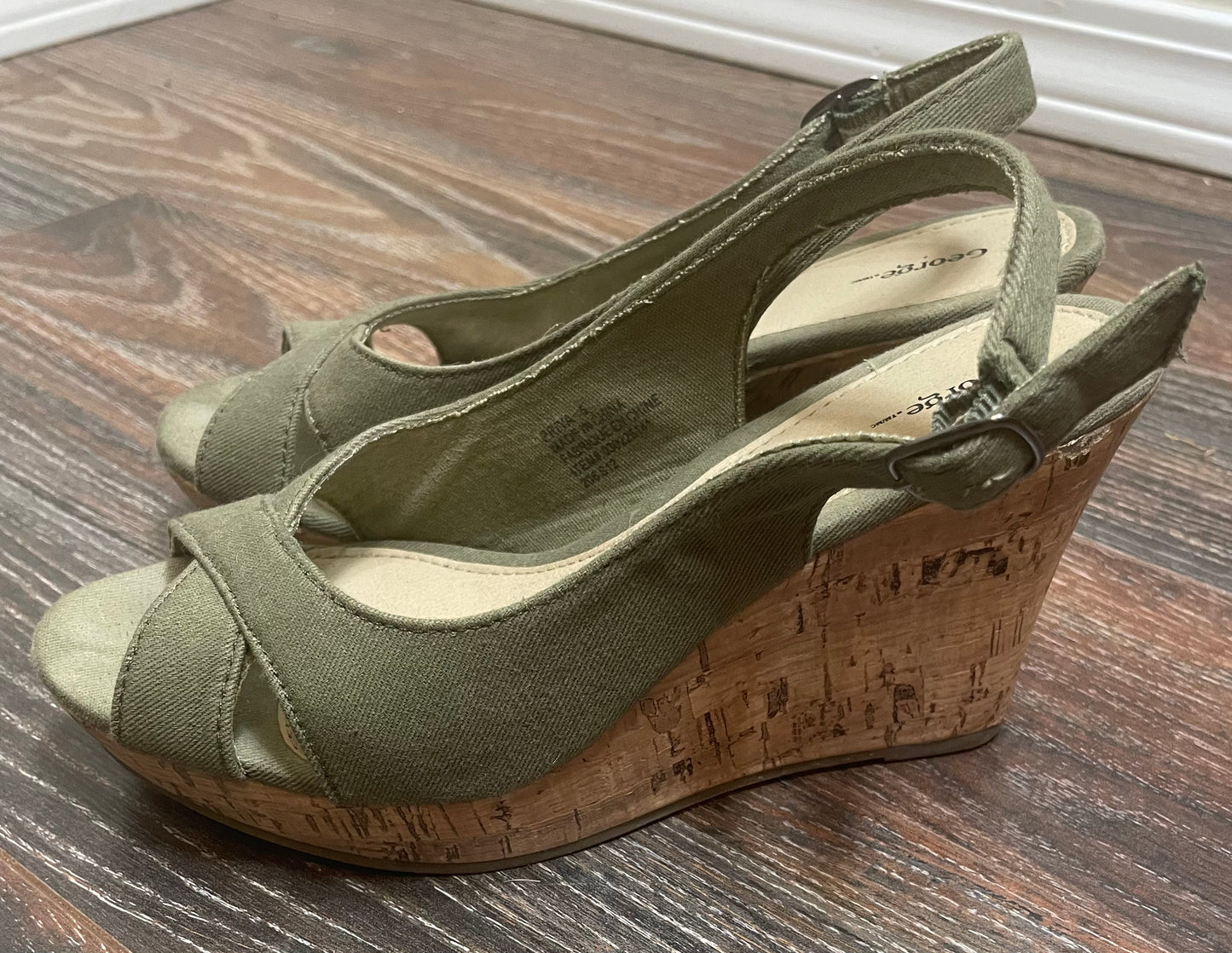 Wedge Sandals Size 6