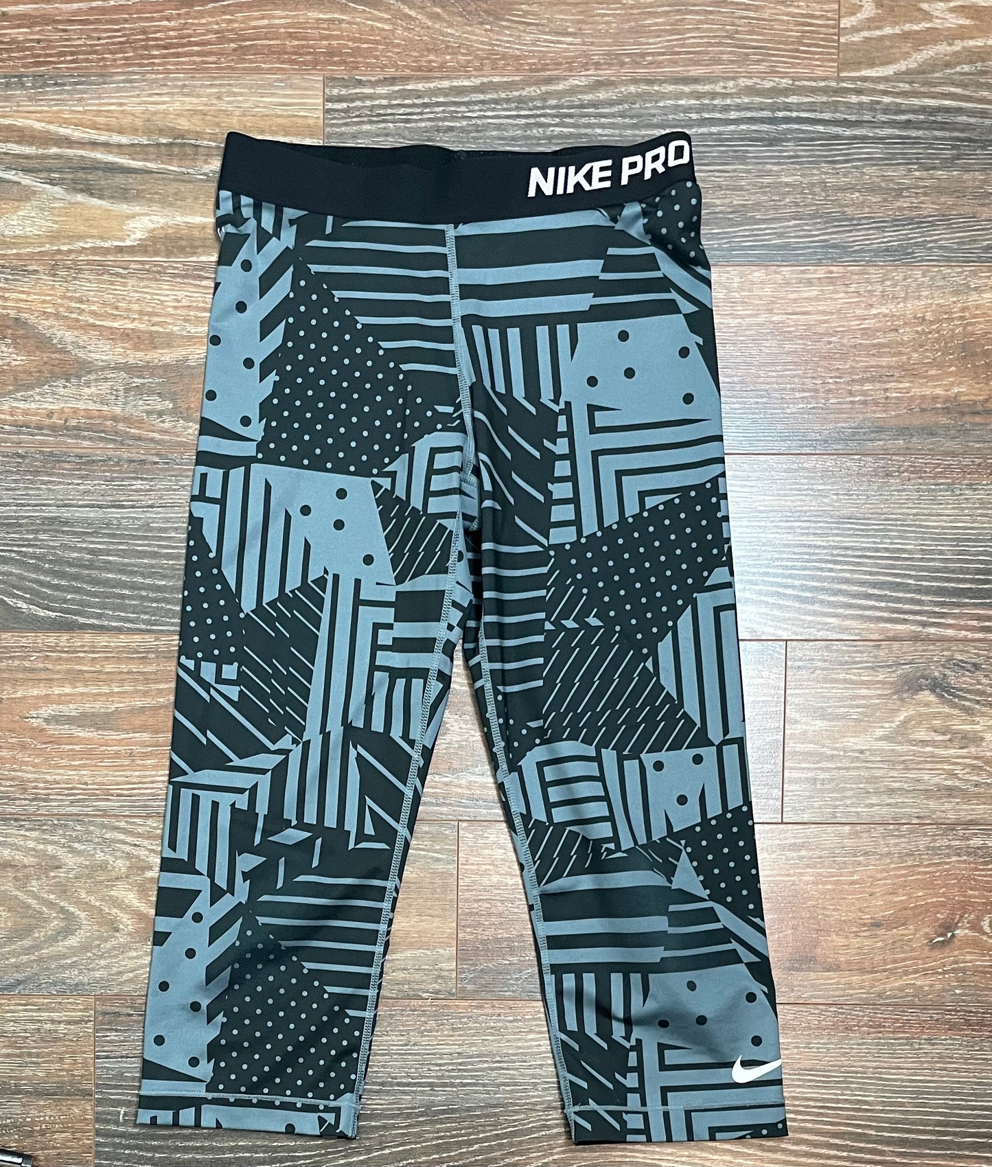 Nike Pro Crop